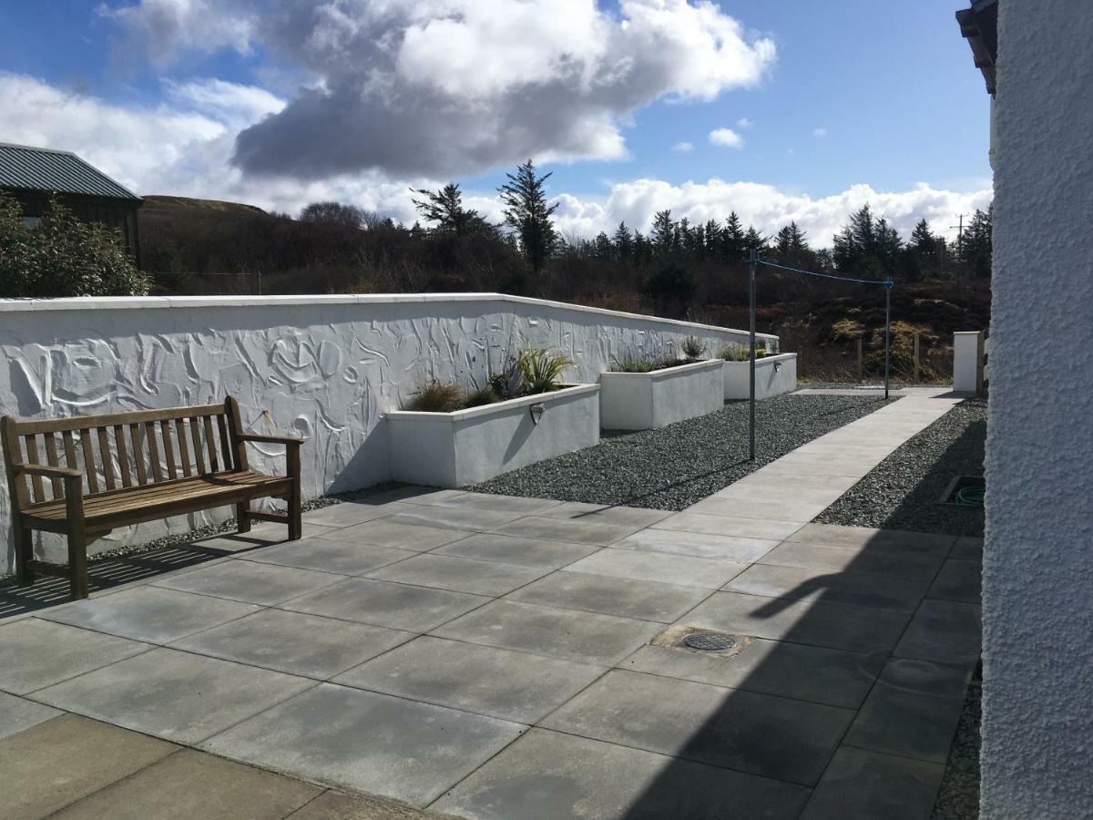 Skye Getaways Self Catering Accommodation Dunvegan  Bagian luar foto